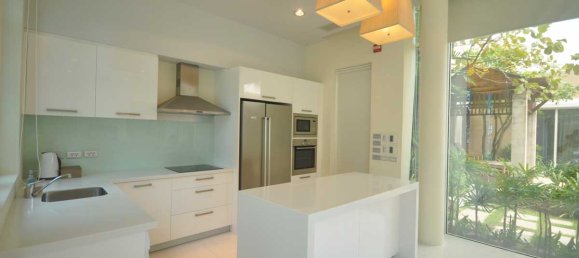 3 bedrooms Cafe / restaurant in Phuket, Thailand No. 1237 11