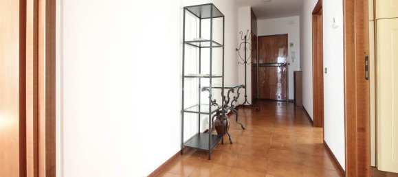 Apartamento de 3 divisões em Carpi, Italy N.º 69348 9