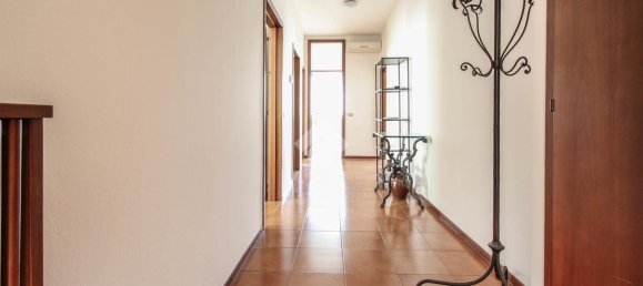 Apartamento de 3 divisões em Carpi, Italy N.º 69348 6