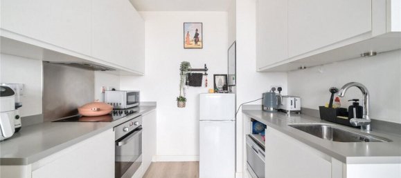 1 bedroom Apartment in London, United Kingdom No. 12226 3