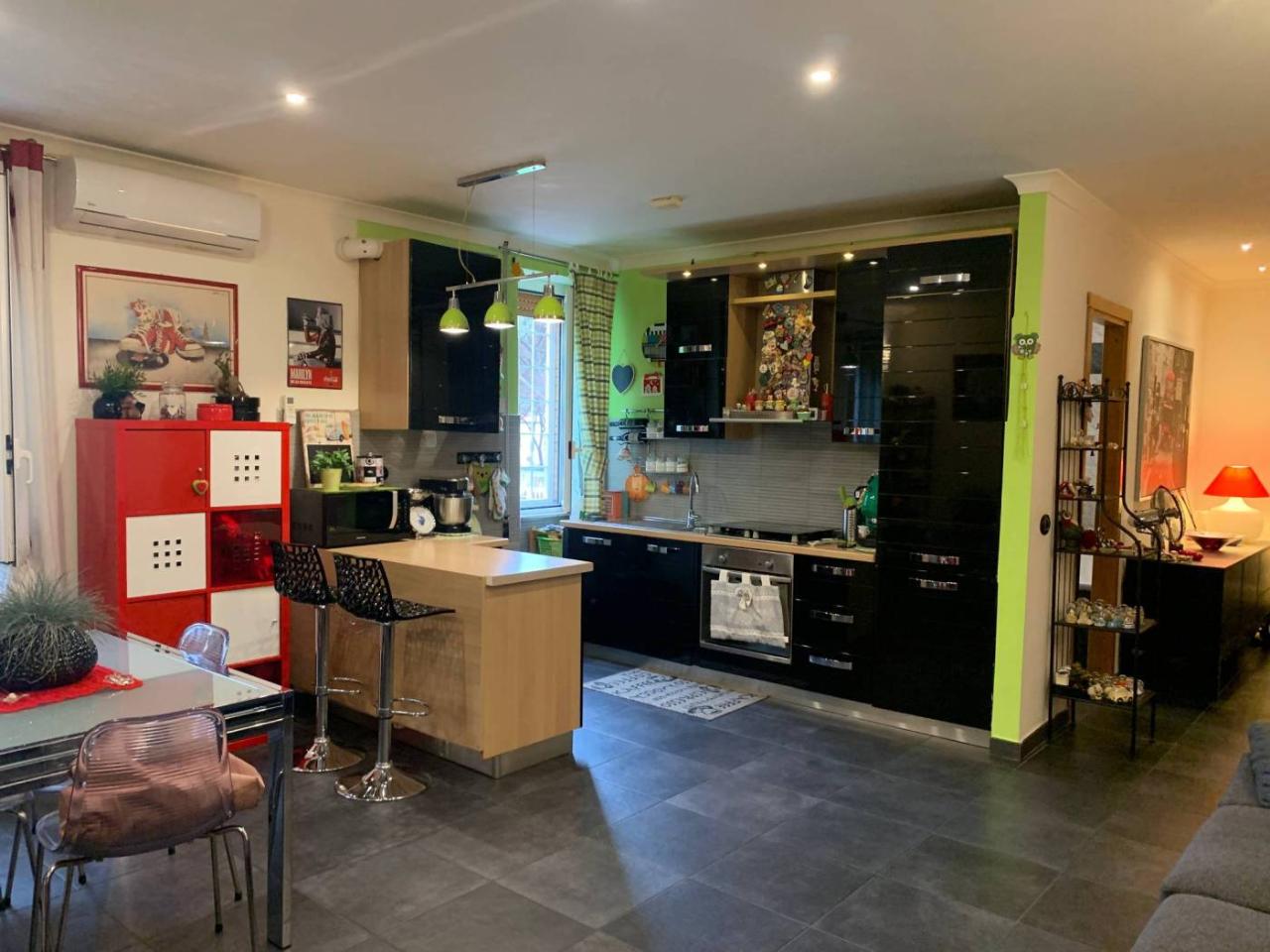 2غرفة شقة في Rome, Italy رقم 21136