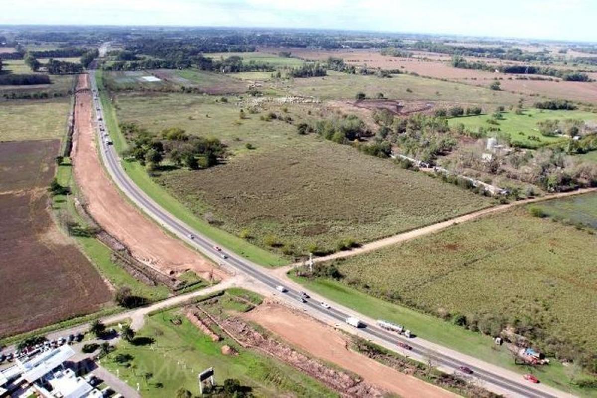  قطعة أرض في Pilar, Argentina رقم 114089