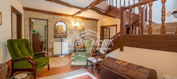 4 Schlafzimmer Haus in Castelo da Maia, Portugal, Nr. 247359 9