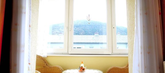 2-salle Appartement à Berndorf, Austria No. 77456 7