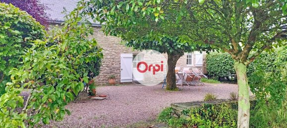 4 rooms House in Morbihan, France No. 337586 2