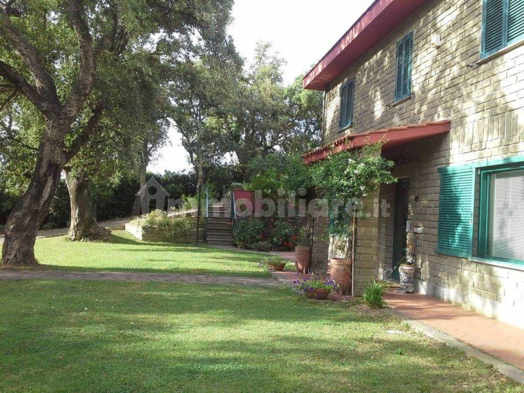 3 Schlafzimmer Villa in Cerveteri, Italy, Nr. 264748