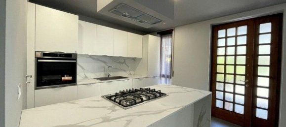 4 rooms Apartment in Arzignano, Italy No. 219810 8