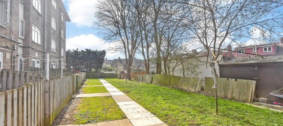 Escritório T2 em Essex, United Kingdom N.º 4110 7