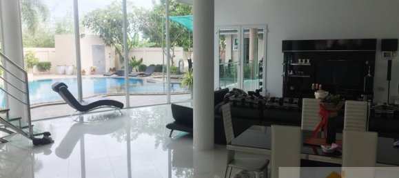 4 Schlafzimmer Cafe / Restaurant in Pattaya, Thailand, Nr. 4082 12