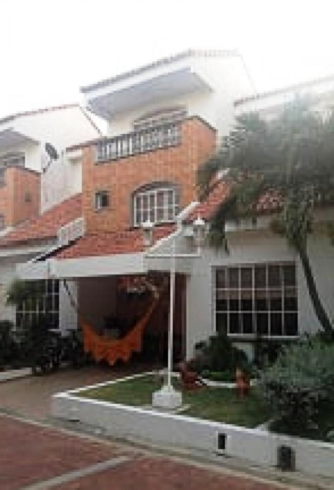 5 bedrooms House in Atlantico, Colombia No. 4905