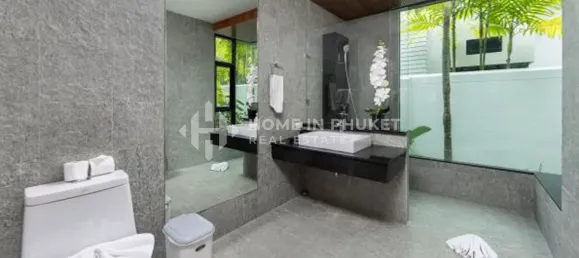 4 chambres house à vendre à Nai Harn Beach, Phuket, Southern Thailand, Thailand № 70074 16