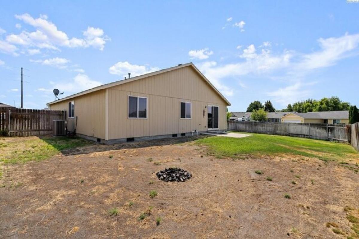 Дом с 3 спальнями в Паско, США № 427180