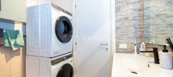 Квартира с 3 комнатами в Брешиа, Италия № 238160 27