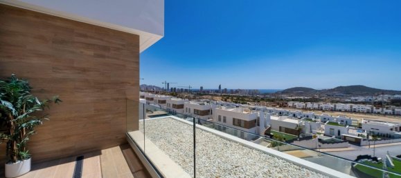 3 bedrooms House in Benidorm, Spain No. 285782 4