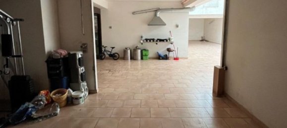 5 bedrooms Apartment in Comiso, Italy No. 325198 9