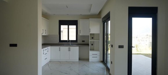 Villa 3+1 in Kargicak, Turkey No. 17906 3