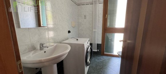 3 bedrooms Apartment in Schio, Italy No. 272434 9