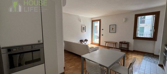 3 bedrooms Apartment in Schio, Italy No. 272434 4
