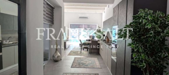 Maisonette de 2 dormitorios en Valletta, Malta No. 134 4