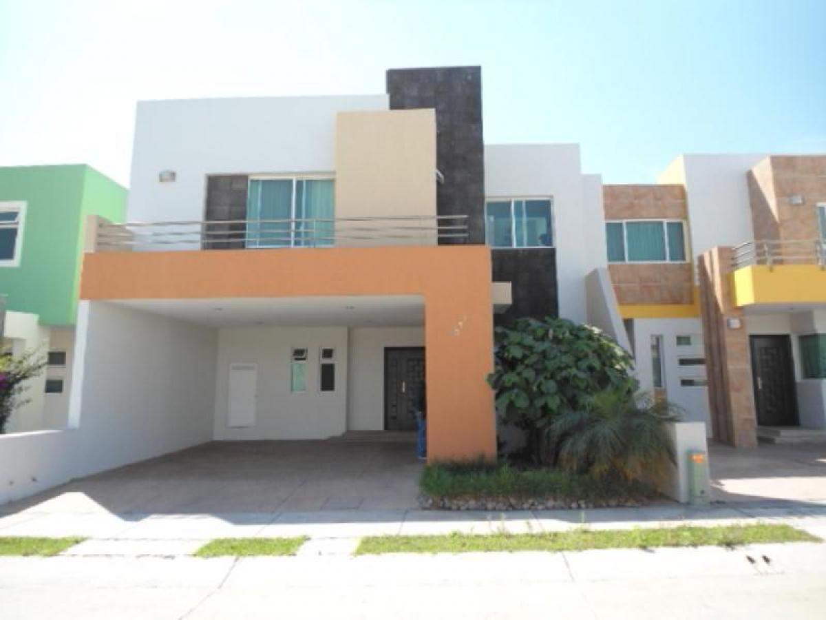 Дом с 3 спальнями в Наярита, Мексика № 169125