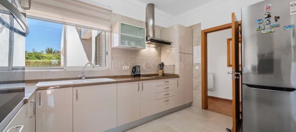 4 bedrooms House in Guia, Portugal No. 98200 13