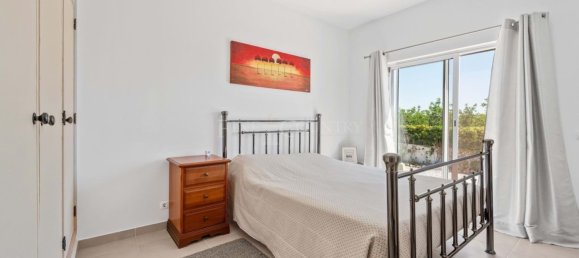 4 bedrooms House in Guia, Portugal No. 98200 7