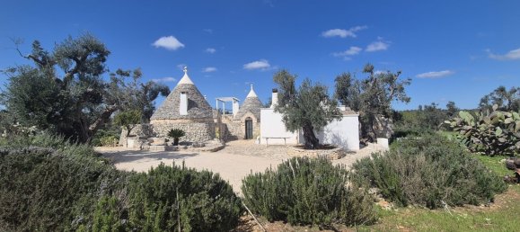 4 rooms House in Ceglie Messapica, Italy No. 14743 21