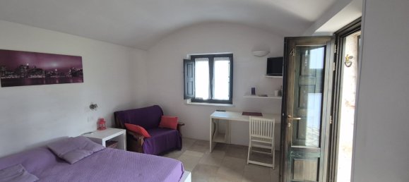 4 rooms House in Ceglie Messapica, Italy No. 14743 17