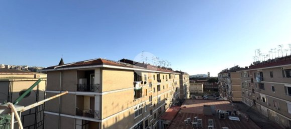 2-Zimmer Wohnung in Naples, Italy, Nr. 237768 10