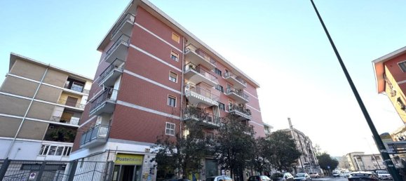 2-Zimmer Wohnung in Naples, Italy, Nr. 237768 17