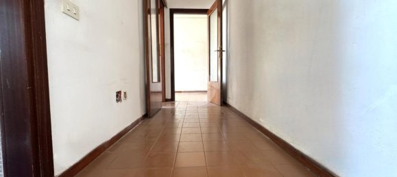 2-Zimmer Wohnung in Naples, Italy, Nr. 237768 16