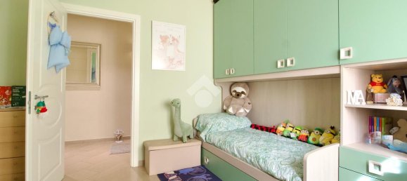 3 rooms Apartment in Reggio Emilia, Italy No. 14894 15