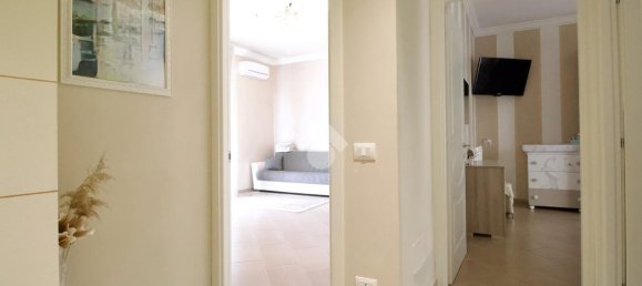 3 rooms Apartment in Reggio Emilia, Italy No. 14894 25