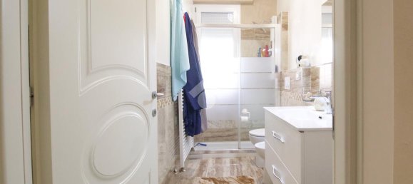 3 rooms Apartment in Reggio Emilia, Italy No. 14894 23