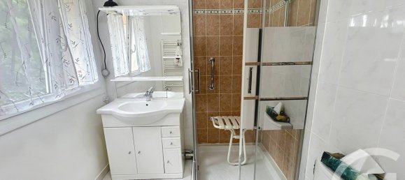 3 Schlafzimmer Haus in Gonesse, France, Nr. 352691 9