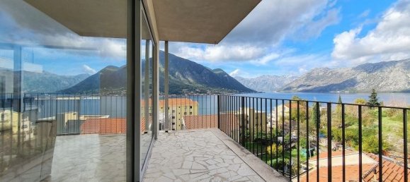 Apartamento de 3 dormitorios en Kotor, Montenegro No. 79 17