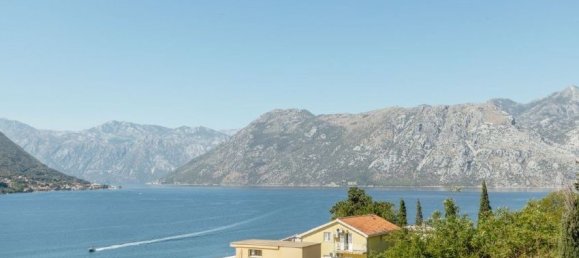 Apartamento de 3 dormitorios en Kotor, Montenegro No. 79 16