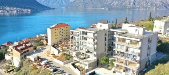 Apartamento de 3 dormitorios en Kotor, Montenegro No. 79 2