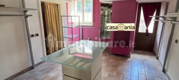 2-salle Propriété commerciale à Pergola, Italy No. 273562 10