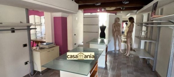 2-salle Propriété commerciale à Pergola, Italy No. 273562 8