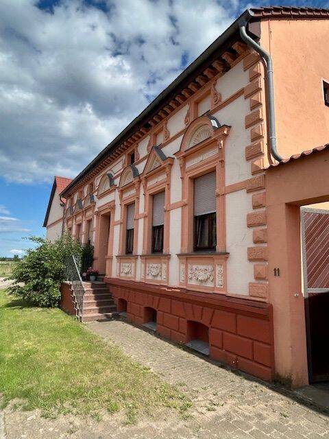 Casa de 10 divisões em Anhalt-Bitterfeld, Germany N.º 244252