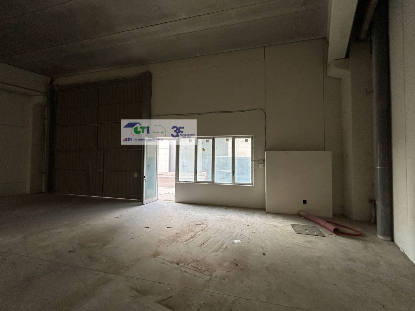 Lagerhaus in Zaragoza, Spain 688m², Nr. 212753