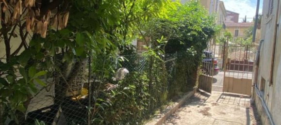 3 Schlafzimmer Villa in Terni, Italy, Nr. 281868 2