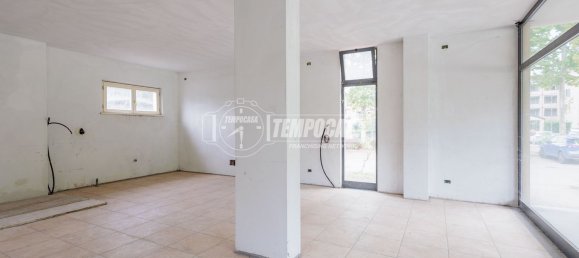 Gewerbliche Immobilie in Sala Baganza, Italy 109m², Nr. 332636 4