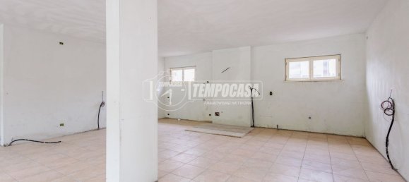 Gewerbliche Immobilie in Sala Baganza, Italy 109m², Nr. 332636 7