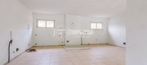 Gewerbliche Immobilie in Sala Baganza, Italy 109m², Nr. 332636 6