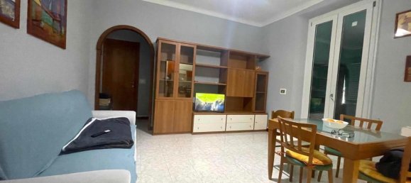 3-salle Penthouse à La Spezia, Italy No. 41250 3