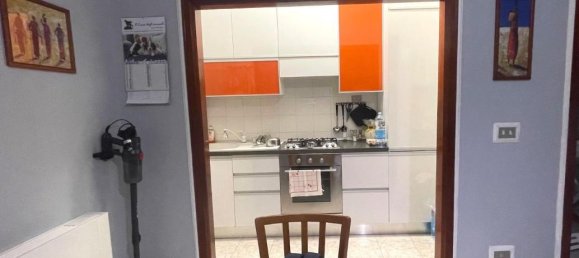 3-salle Penthouse à La Spezia, Italy No. 41250 24