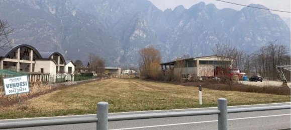 4010m² Land in Samolaco, Italy No. 133738 4