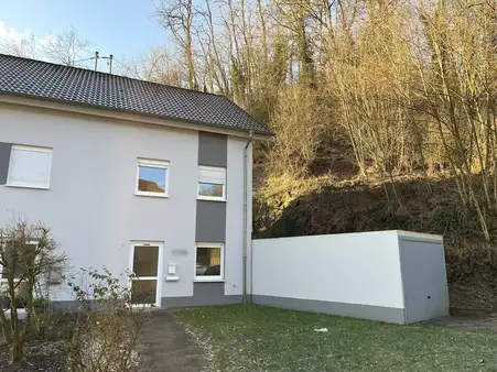 Таунхаус с 3 спальнями в Саар, Германия № 28881